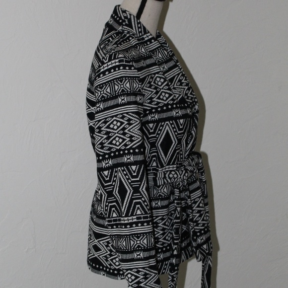 H&M Conscious Knit Blazer - Picture 2 of 7